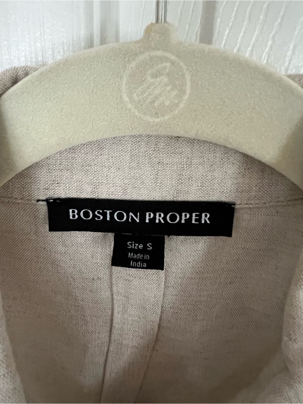 Boston Proper Beige Sleeveless Linen-Blend Button Down Shirt - Picture 3 of 3